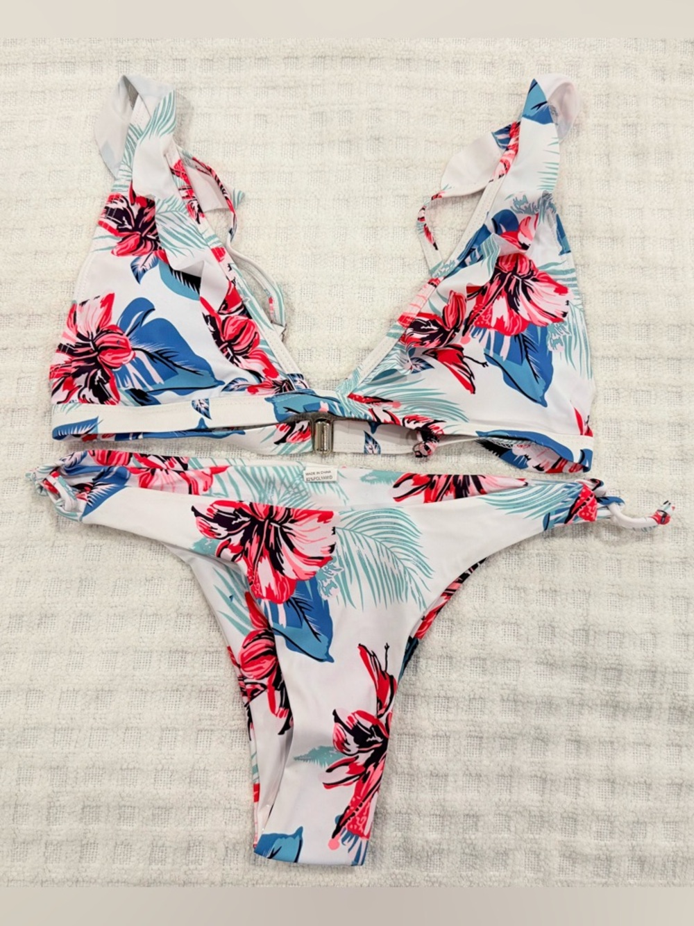 Floral Tropical Bikini Set - size Medium - Brand New!